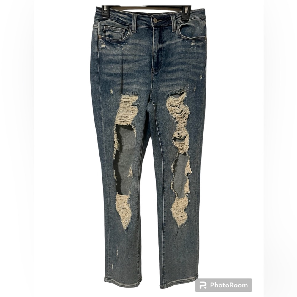 Judy Blue Heavily Distressed Straight Fit Jeans. Women's Size 5/27